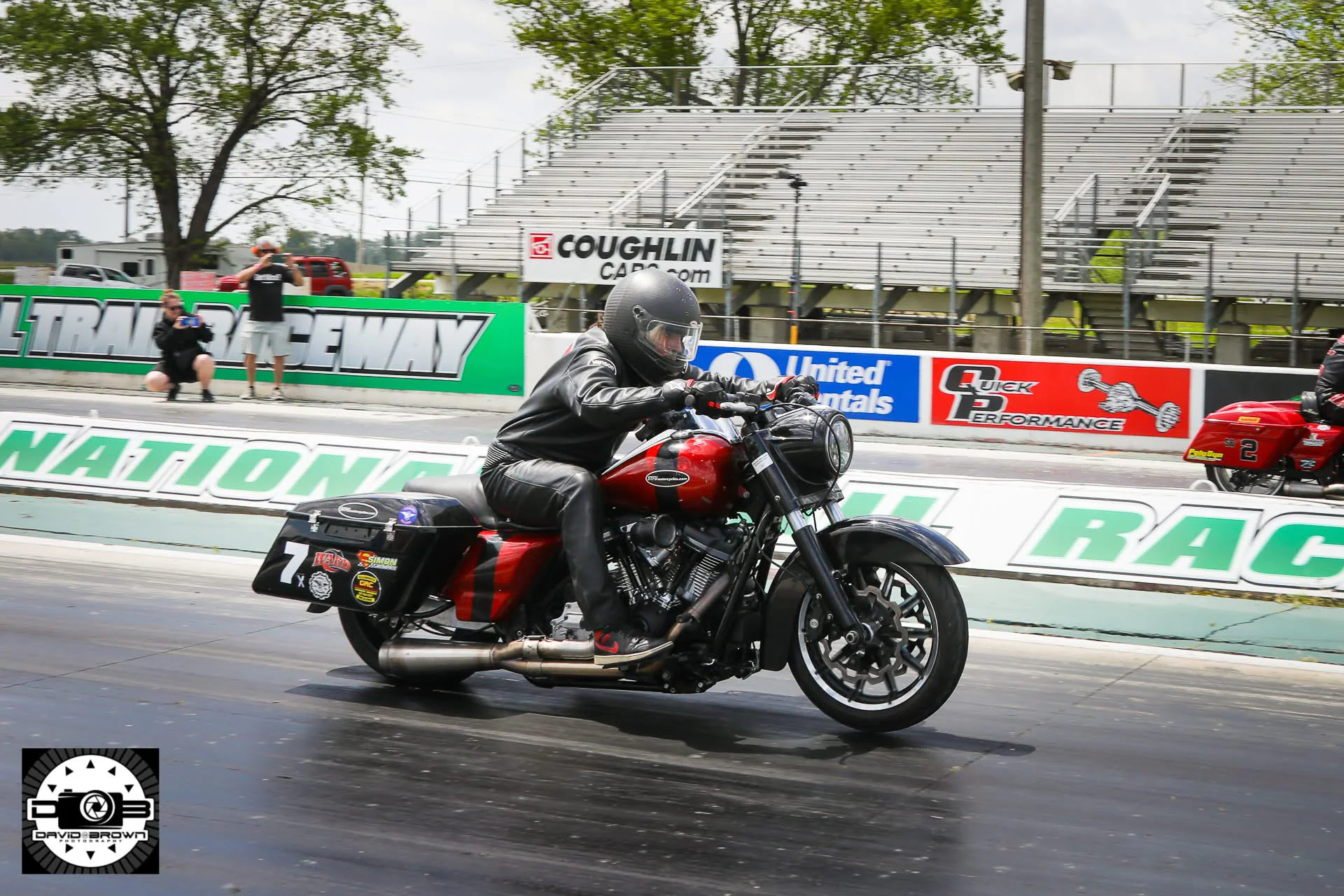 Scott launching the red and black Dragbag at National Trail Raceway with the number 2 bagger in the other lane
